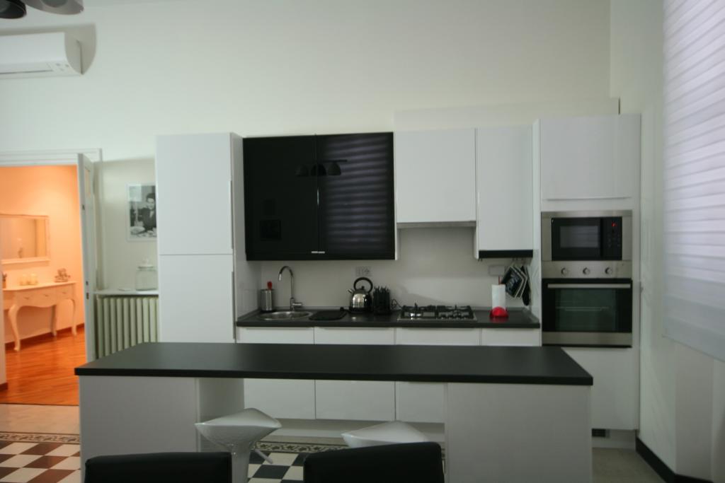Irene'S Home The Residence Rome Ruang foto
